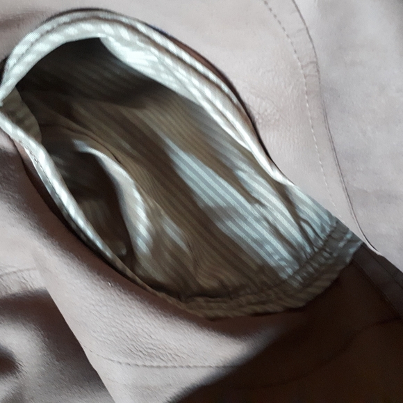 Banana Republic leather coat - Picture 7 of 11